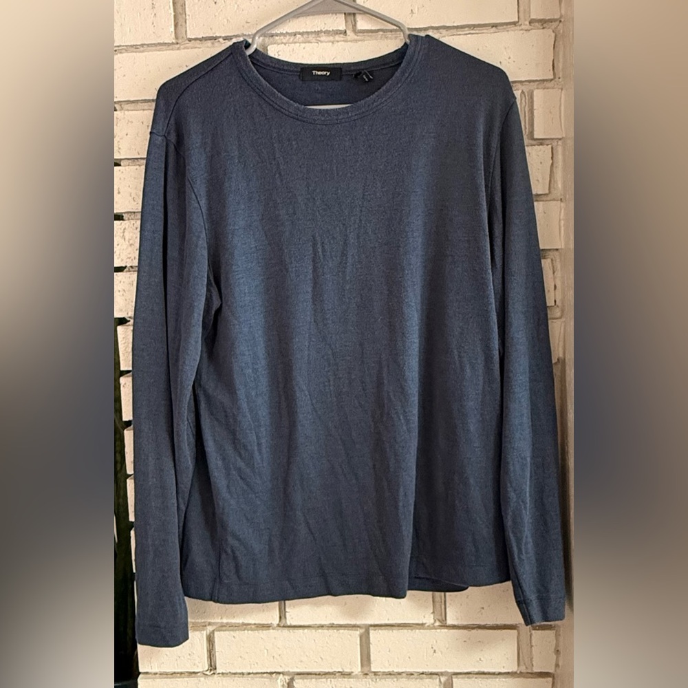 Theory Lightweight Cotton‎ Long Sleeved Shirt in Size Large | Capsule Wardrobe